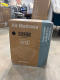 Sweetcrispy 18” Queen Air Mattress with Built-In Pump Black
