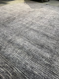 Vesta Home Hand-Knotted 100% Viscose Area Rug – Light Purple / Lavender – 5’5” x 7’7”